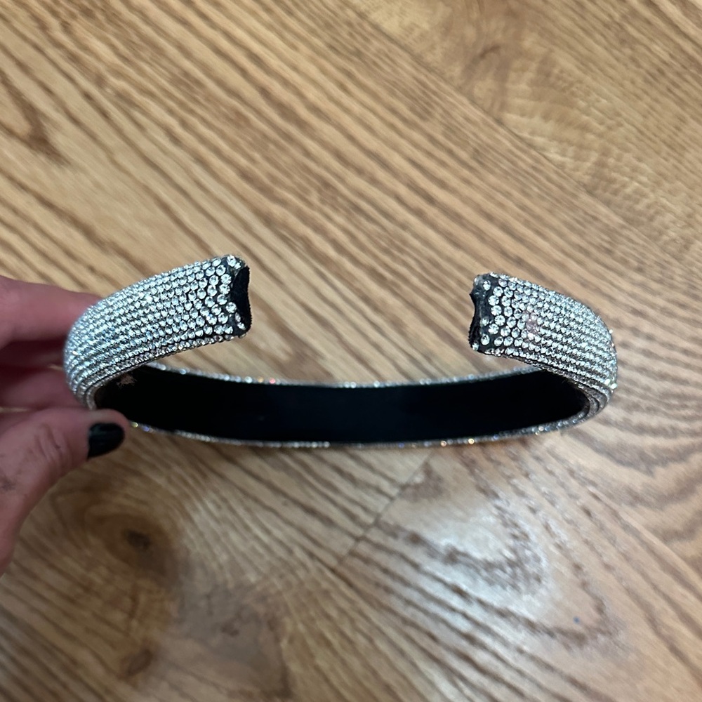 Silver Rhinestone Headband - Picture 3 of 3